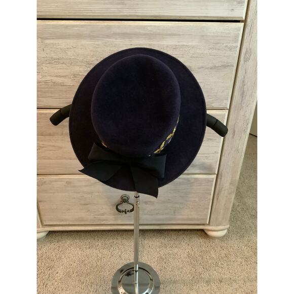 Eric Javits Vintage Purple and Gold Designer Bow Fedora Hat - Picture 1 of 4